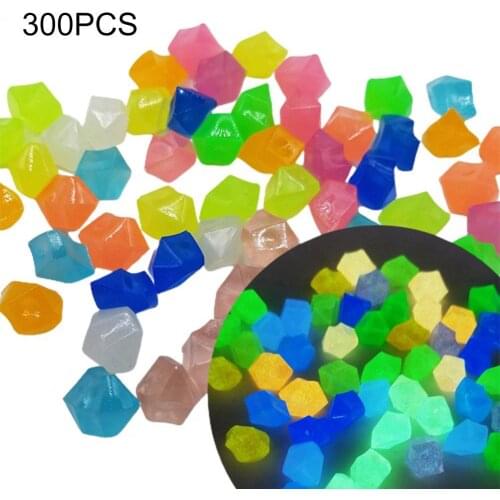 300Pcs Dark Aquarium Pebbles Non-radioactive Sunlight Absorb Decorative Walkways Garden Path Patio Luminous Stones for Grass Lan