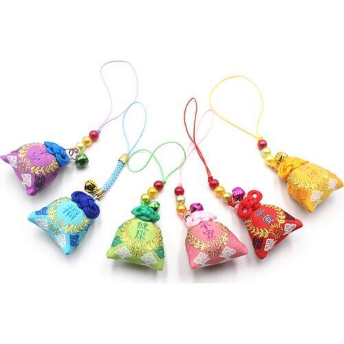 1pcs Omamori Fortune Safety Wealthy Bag Pendant Keychains Present Family Kid Y06