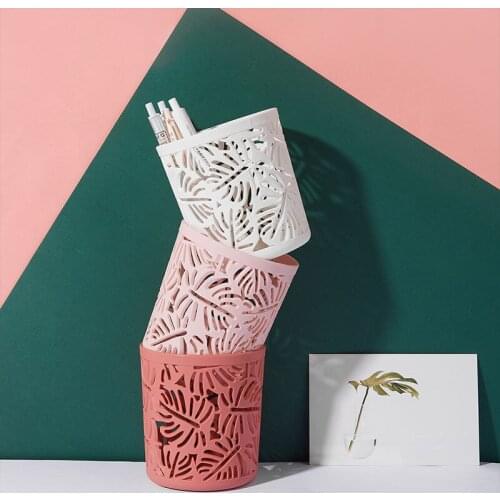 Hollow Flower Brush Storage Pen Pencil Pot Holder Plastic Lace Hollow Pen Holder