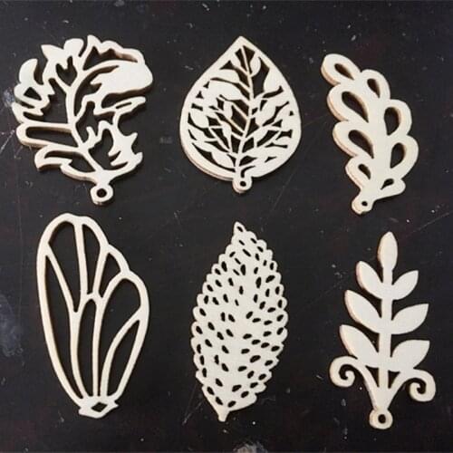 10pcs Natural Cut Hollow Wood Leaf Shapes Shabby Chic Wooden Embellishment Scrapbooking Craft DIY Wedding Table Home Decorations