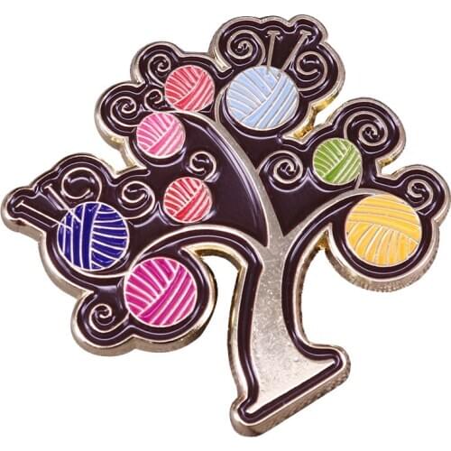Yarn tree badge pin to show knitters idea
