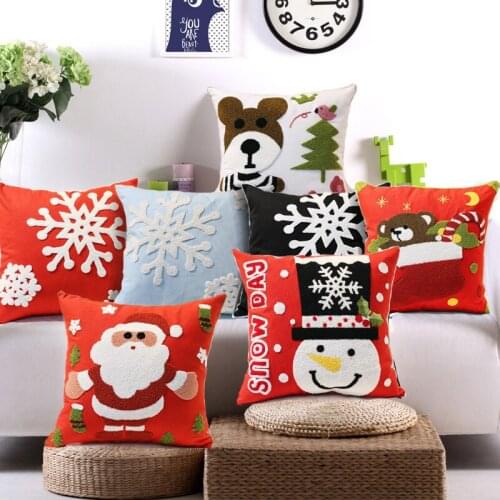 Household Embroidered Pillowcase 45*45CM Christmas Pillow Simple Red Pillowcase Cushion Embroidered Nap Outdoor Cushions