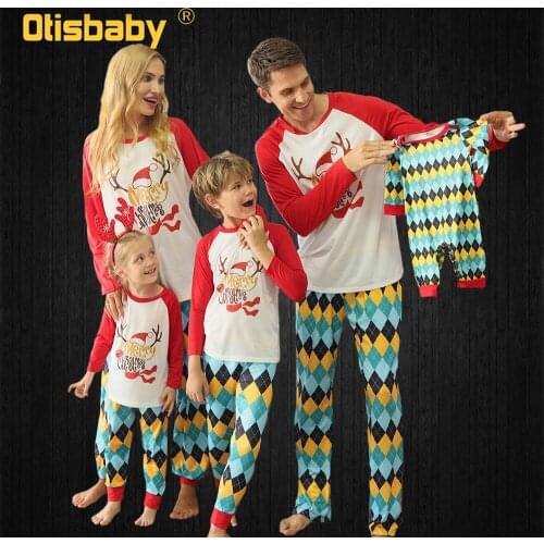 2021 New Year Family Christmas Pajamas Set Dad Mom Daughter Son Matching Clothes Family Outfits Xmas Rhombus Print Nightwear