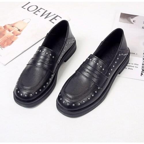 Winter Oxford Shoes for Women Slip On Thick Bottom Platform Shoes Square Heels Rivet Leather New Autumn Casual Shoes Woman Flats