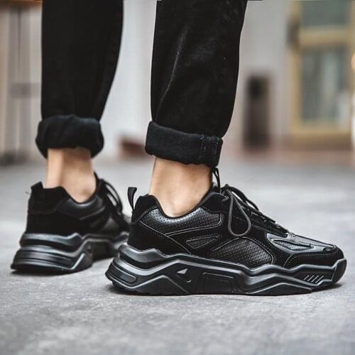 Work Sneakers Men Casual Shoes Fashion Sport Trainers Breathable Leisure Sneakers Mesh Slip On Lightweight Summer Red