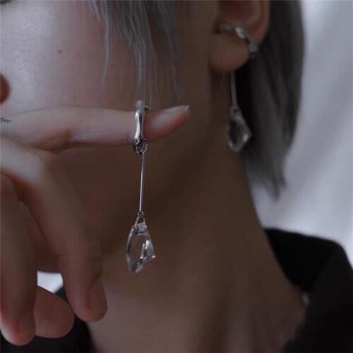 Aomu Earrings With Stones