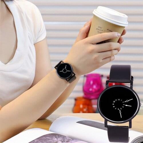 Simple Casual Quartz Watch Leather Strap Watch Fashion Creative Digital Dial Clock Couple Watch