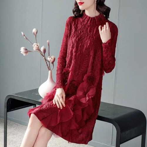 2021 spring dress new French celebrity large size fat mm thin bottom three house Pleated Dress female k200910