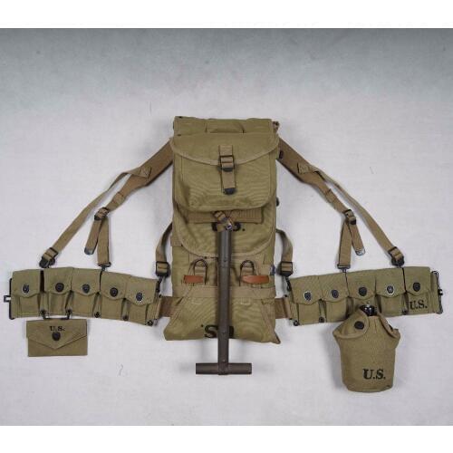 WWII WW2 US ARMY SOLDIER EQUIPMENT M36 BAG BELT FIRST AID KIT AND 0.8L KETTLE X- TYPE STRAPS TEN CELL POUCH