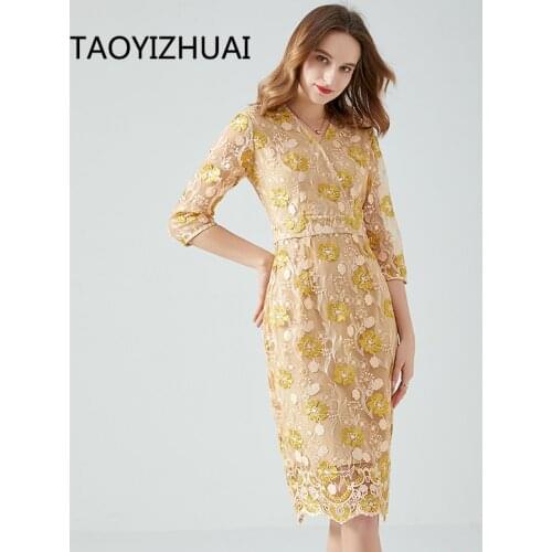 Taoyizhuai lace embroidered dress womens long sleeve lady temperament V-neck waistband mid length hip skirt 100kg skirt