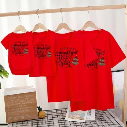 Christmas Tre Outfits Family Matching T-shirt Lovely Christmas Mom Dad Kids Me Baby Outfit Mother Daughter Son Girl Boys Clothes