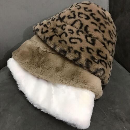 202009-JHMY winter Plush thickening keep warm Leopard Print leisure lady bucket cap men women fishermen hat
