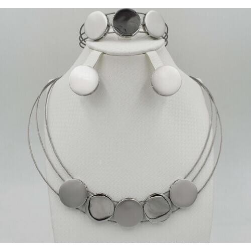 New design Fashion Jewelry set Dubai Gold 3color color Nigerian Wedding African Beads Jewelry Sets Parure Bijoux Femme party