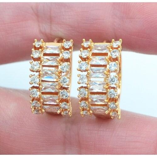 Gold Color Women Fashion Luxury Clear White Cubic Zirconia CZ Huggie Hoop Earrings Jewelry