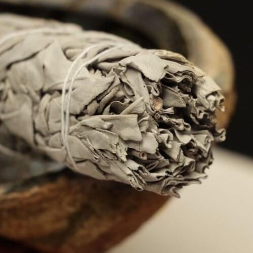 White Sage Purifies and Repels Toxins Pure Leaves Large Bundles of Smoke, Indoor Degaussing Aromatherapy Natural Plant Fragrance