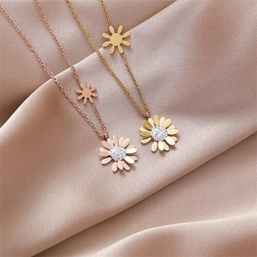 Fashion Daisy Pendant Stainless steel Necklace For Women Girls Flower Charms Collar Choker Jewelry Party Gifts