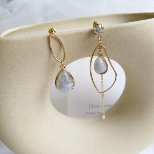 S925 needle New Asymmetrical Dangle Earrings Metal Golden Plating Irregular Metal Teardrop Resin Earrings Modern Jewelry Gift