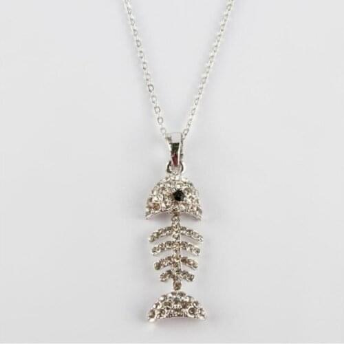 Vintage Retro Classic Silver Gray Color Zircon Stone Fish Pendant Gift for Women Animal Necklace Ocean Jewelry Hiphop Jewelry Accessory