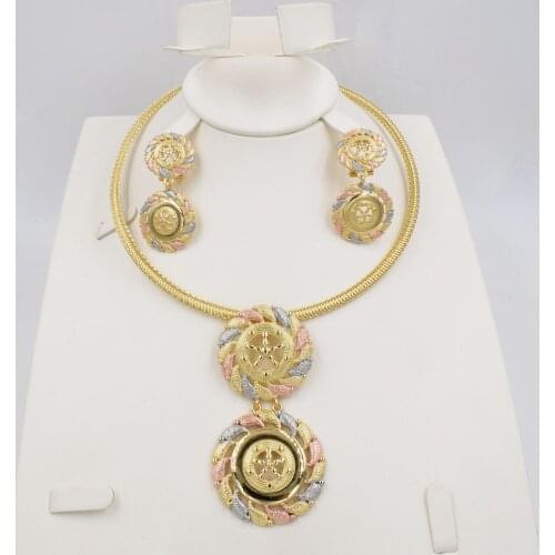 High Quality Dubai Gold color Jewelry Set For Women african beads jewlery fashion necklace set earring jewelry
