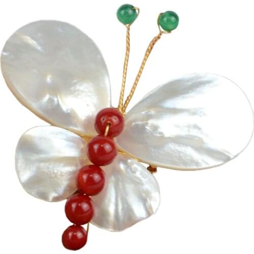 Statement Elegant Natural Shell Red Coral Butterfly Brooches Green Stone Beads Brooch Pin Women Fashion Jewelry Accessory Gifts