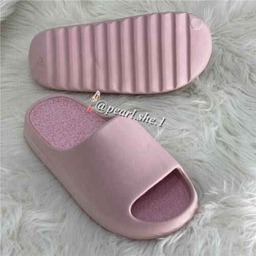 Sandals Womens Fur Slides Womens Beach Shoes Hairy Beach Slippers Shoe Sole Women Clogs 2021 Sandals