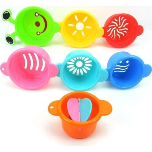 7pcs/set Funny Cups Childrens play water beach toys Bathroom bath parent-child interactive shower water toy kit