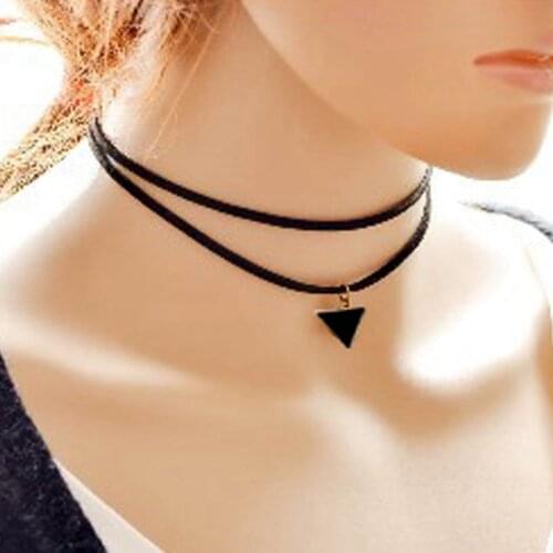 Triangle Pendant Choker Adjustable Short Clavicle Choker Charm Necklace Choker Clavicle Chain Necklace Faux Leather Choker