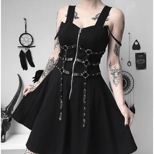 Gothic Rock Punk Gothic Black Chest PU Eyelet Web Zipper Pleated Sleeveles Sling Dress Women Clothes Night Club Party Dresses