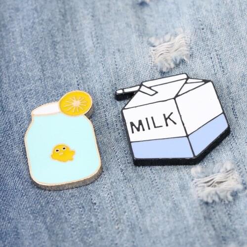 Milk fish pins and brooches lemon fish pet Lapel Pin badge Cartoon enamel Pin Brooch Boxed milk glass cup broches breakfast pins