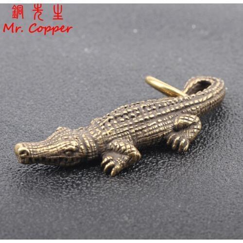 Antique Bronze Small Crocodile Statue Home Ornaments Retro Copper Animal Alligator Figure Feng Shui Business Decorations Crafts