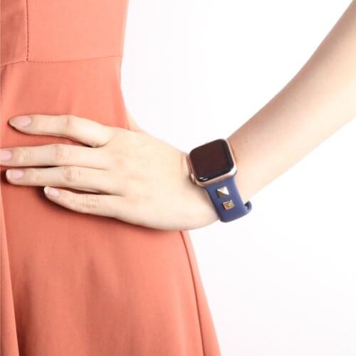 Silicone Strap For Apple watch 44mm 40mm iWatch band 42mm 38mm Rivet Sport bracelet band For Apple Watch SE series 6 5 4 3 2 1