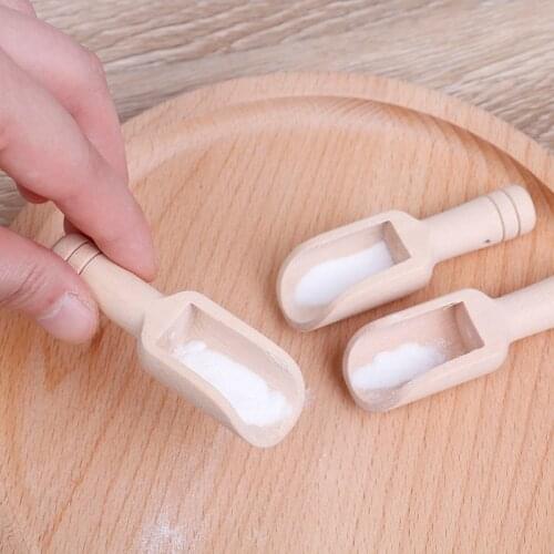 3pcs Mini Wooden Scoops Bath Salt Spoon Candy Flour Spoon Scoops Kitchen Utensils - 7.7*2.2cm