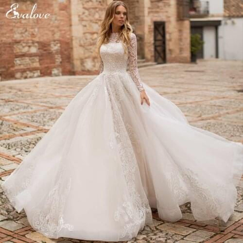 EVALOVE Gorgeous Appliques Long Sleeve Bride A-Line Wedding Dresses Elegant O-Neck Tulle Court Train Custom Vintage Bridal Gown