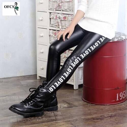 Fashion Baby Girls Leggings Spring Thick Velvet Pencil Pants PU Leather Childrens Leggings Infant Stretch Trousers Slim Pant 12