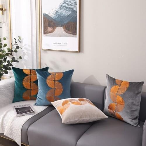 Morden Velvet Cushion For Living Room Luxury Handmade Throw Pillow Fashion Sofa Lumbar Creative Home Decoration Accessories