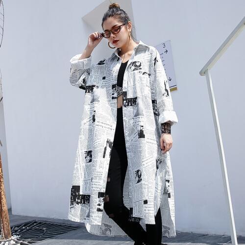 Womenssummer 2018 long sleeve irregular loose middle and long newspaper print vintage lapel shirt