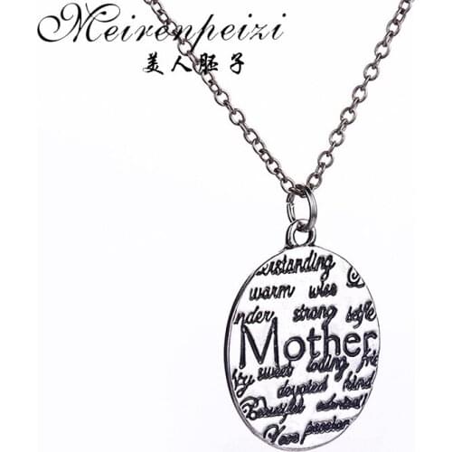 Hot Sale Thanksgiving Kerst Gift Mom Elegant Natural Pendant Necklace For Lady Mother Statement Necklace Popular Wholesale