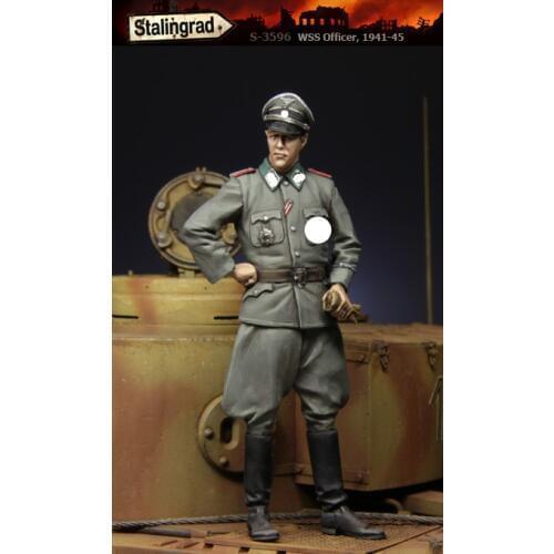 1/35 Resin Figures Model Kit Unassambled Unpainted 121