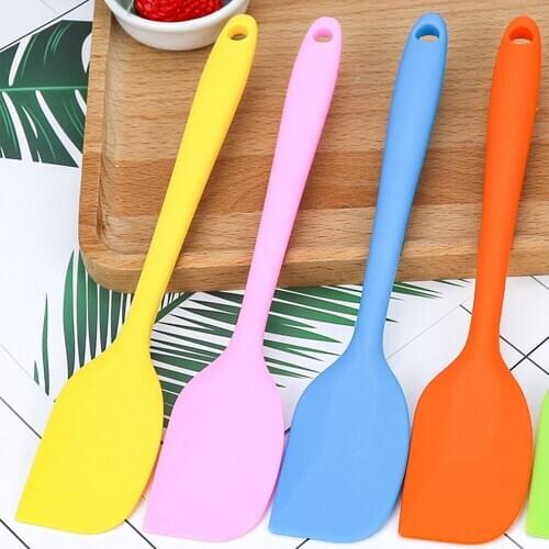 XYj Heat-Resistant Silicone Cake Spatula Non-stick Cookie Pastry Spatulas Food Grade Butter Batter Mixing Scraper Baking Spatula