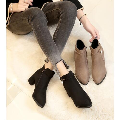 2020 warm plush Hot Sale Female boot boots ankle boots black botines mujer women Boots Slip Metal decoration shoes U11-96