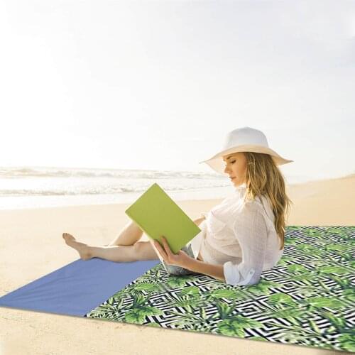 200*210cm Beach Blanket Outdoor Colorful Foldable Multifunctional Waterproof Hiking Camping Garden Or Backyard Picnic Mat