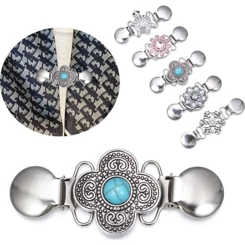 Hot New Fashion Cardigan Duck Clip Pin Women Vintage Shawl Brooch Blouse Collar Sweater Scarf Clasp Charm Charm Accessories