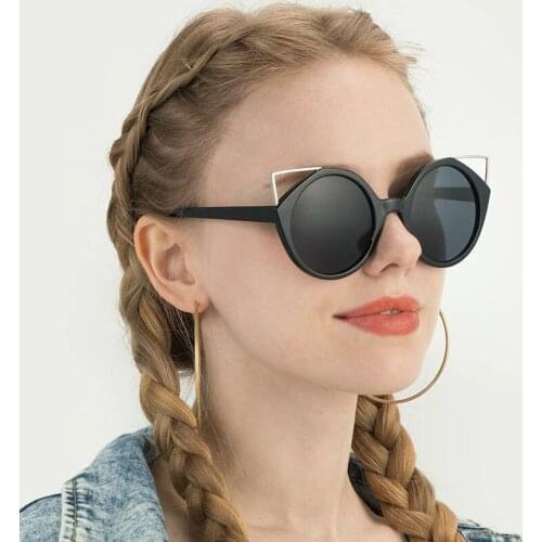 Internet Celebrity Recommend Cat Eye Sunglasses Women PC Frame Vintage Coated Shot Eyeglasses Streets Decoration Gafas Eyewear