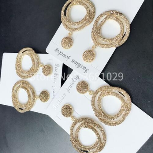 Hyperbolic circle pendant long style earrings romantic pink with the European and American style earrings