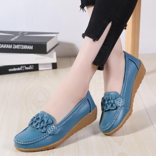 Women Flats Genuine Leather Shoes Woman Soft Boat Shoes For Women Flats Shoes Ladies Loafers Non-Slip Sturdy Sole Big Size
