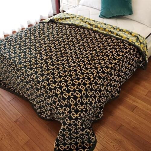 2021new Soft Warm Coral Fleece Blanket Sheet Bedspread Sofa Throw Light Thin Mechanical Wash Flannel Blankets