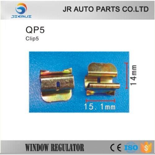 10x General screws, metal clips, water pipes