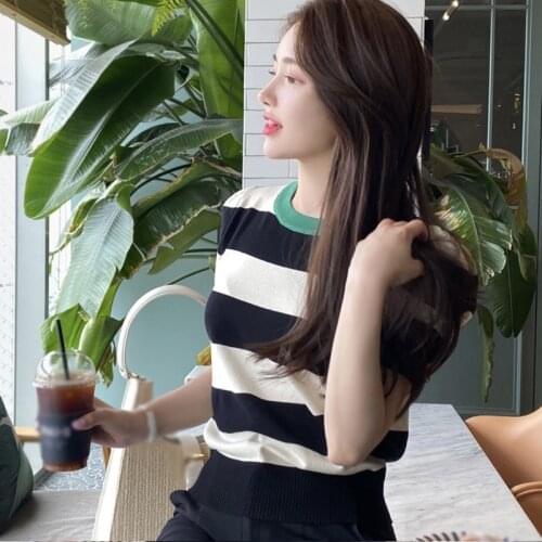 Korean Round Neck Color Striped Casual Short Sleeve Slim Knitted Wommen T-Shirt