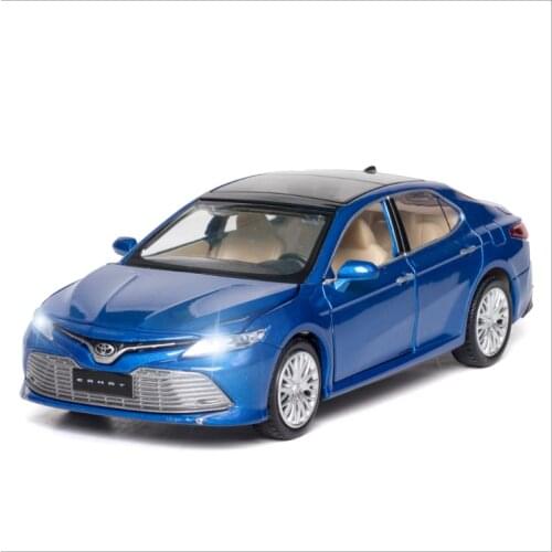 1: 32 Simulation 8th Generation Toyota Camry Alloy Car Model Decoration Childrens Toy Birthday New Year Christmas Gift Blue