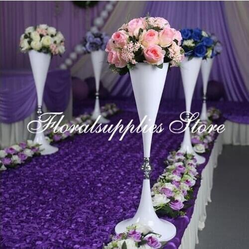 10pcs elegant 70cm Tall White color metal material Flower Stand Wedding Flower Vase Table Centerpiece for Wedding